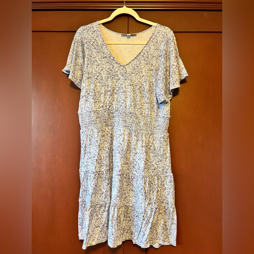 Loft size Large blue floral elastic waist flutter sleeve dress